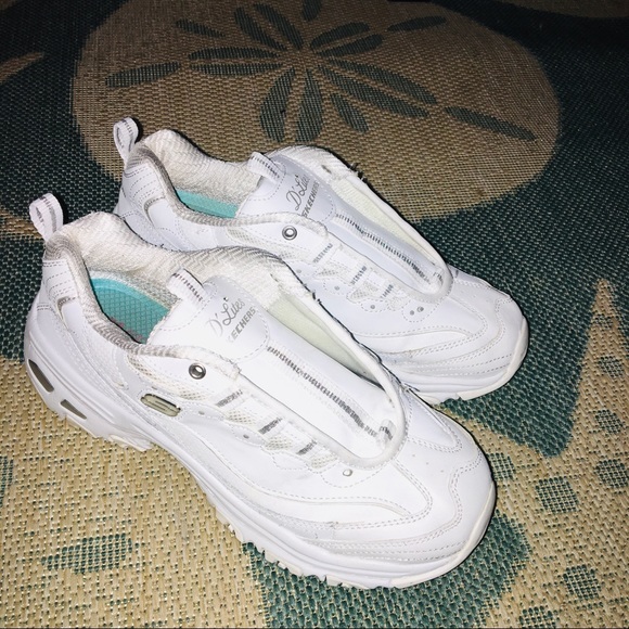 size 8 skechers